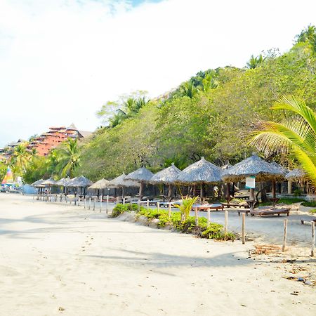 Hotel Catalina Beach Resort Zihuatanejo Eksteriør billede