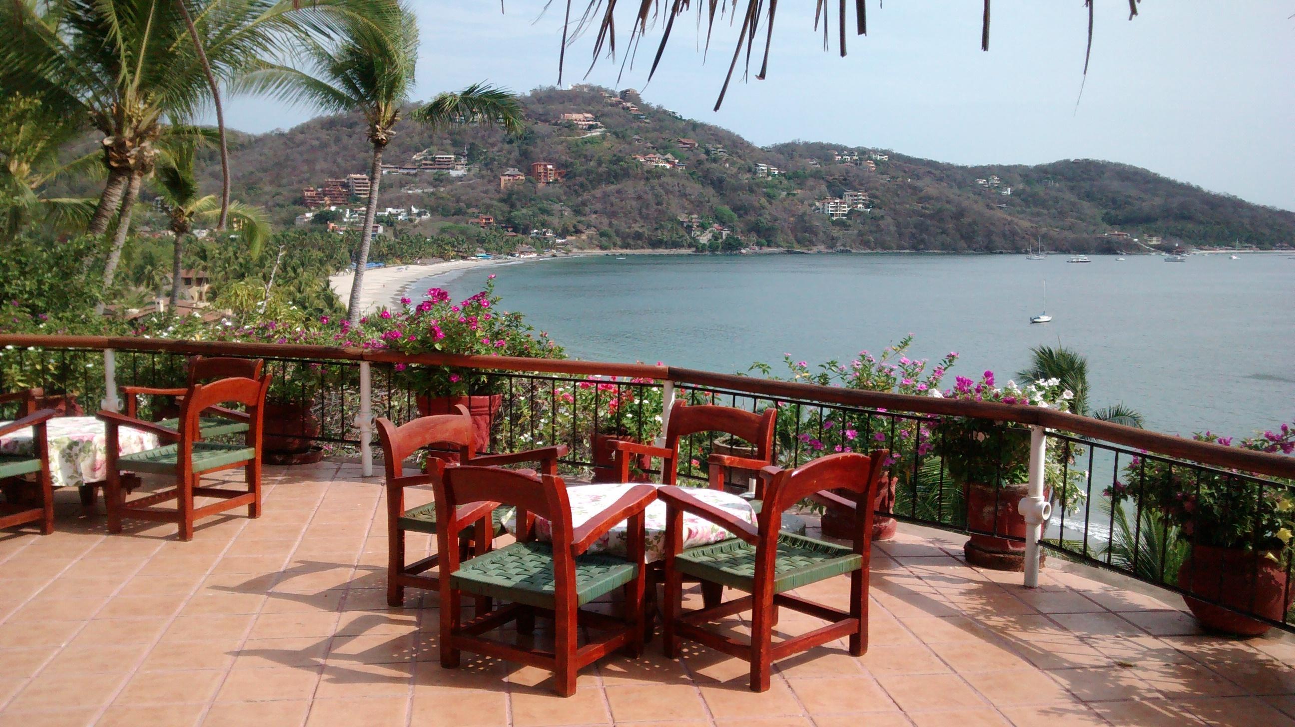 Hotel Catalina Beach Resort Zihuatanejo Eksteriør billede