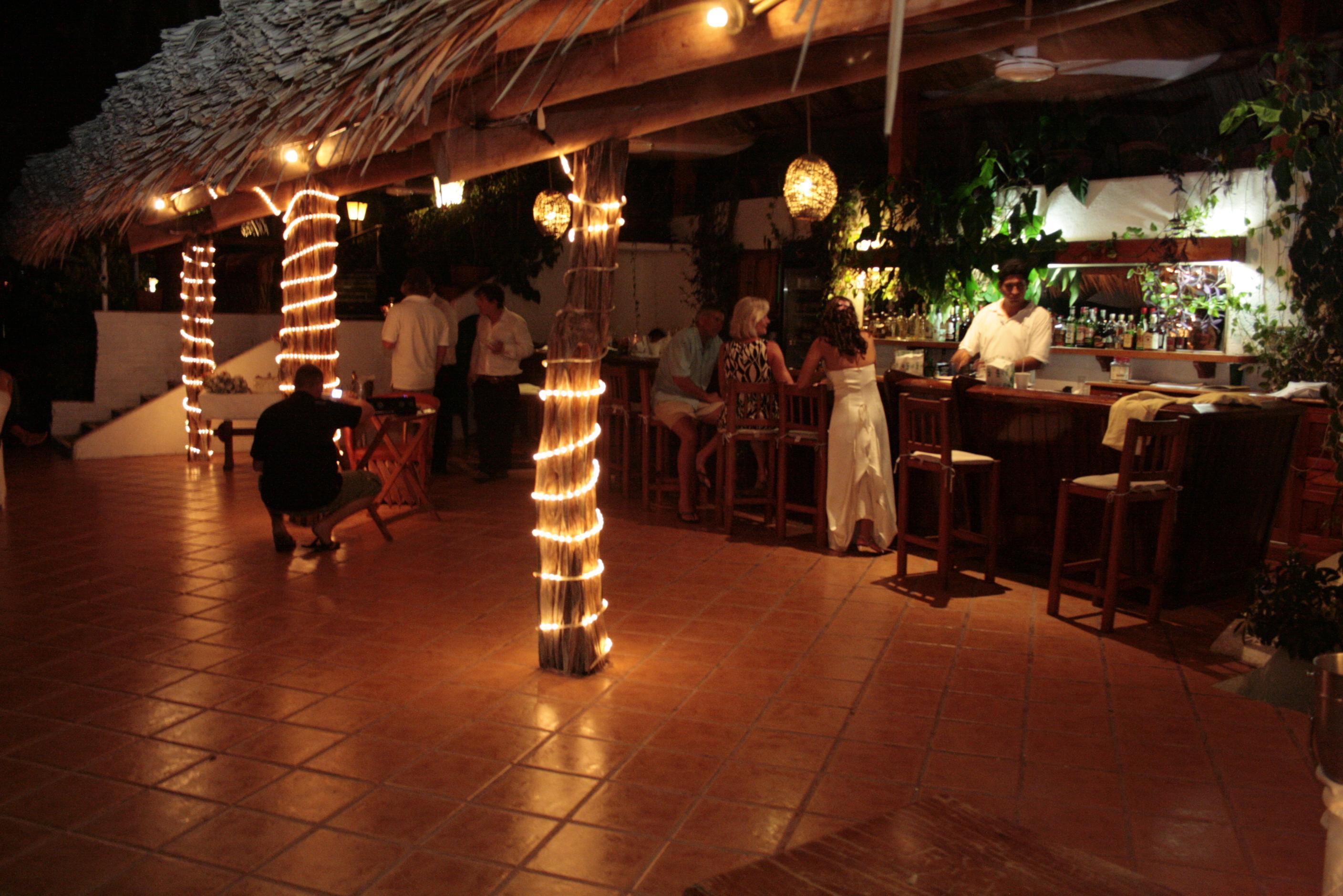 Hotel Catalina Beach Resort Zihuatanejo Eksteriør billede