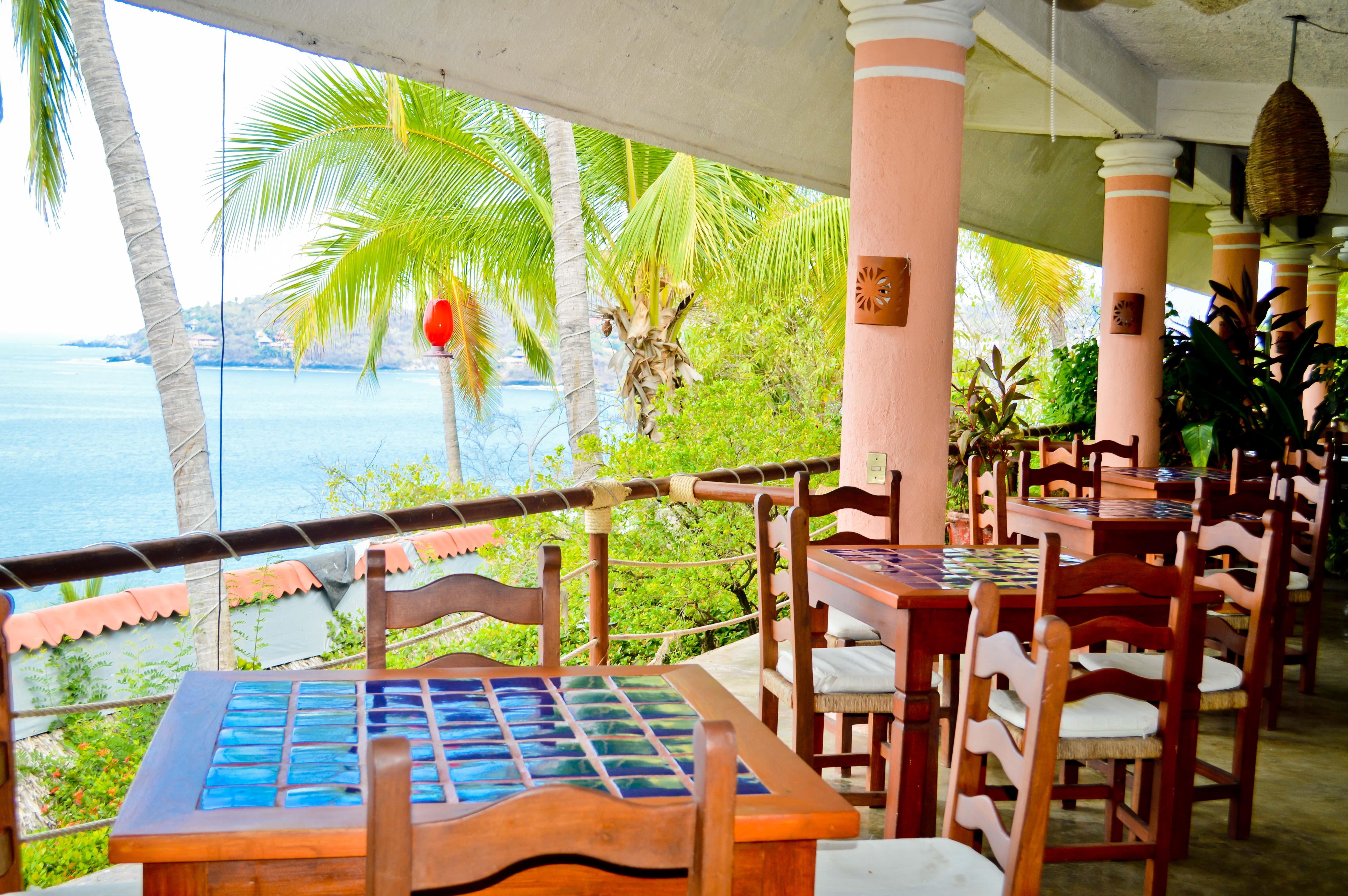 Hotel Catalina Beach Resort Zihuatanejo Eksteriør billede