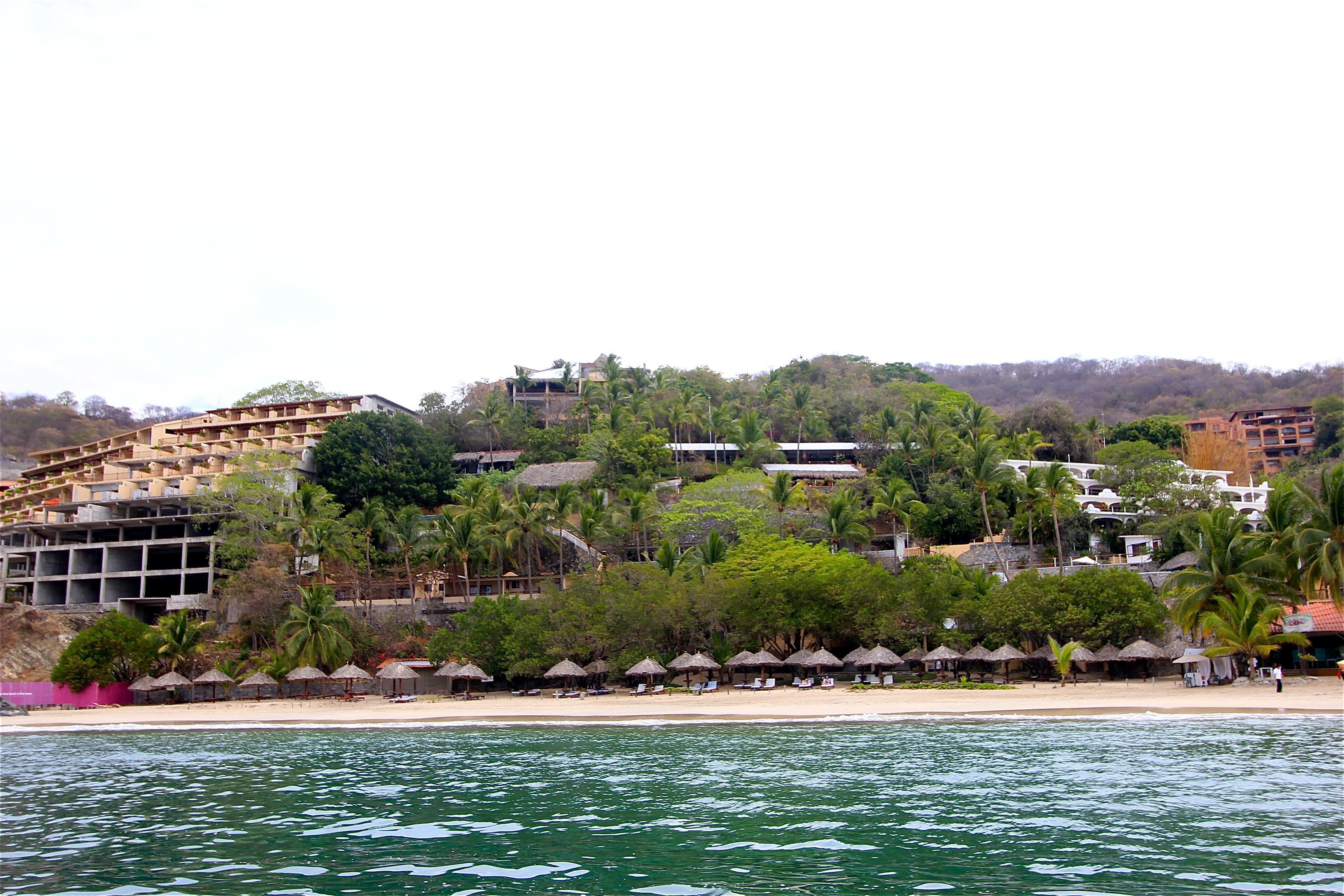 Hotel Catalina Beach Resort Zihuatanejo Eksteriør billede