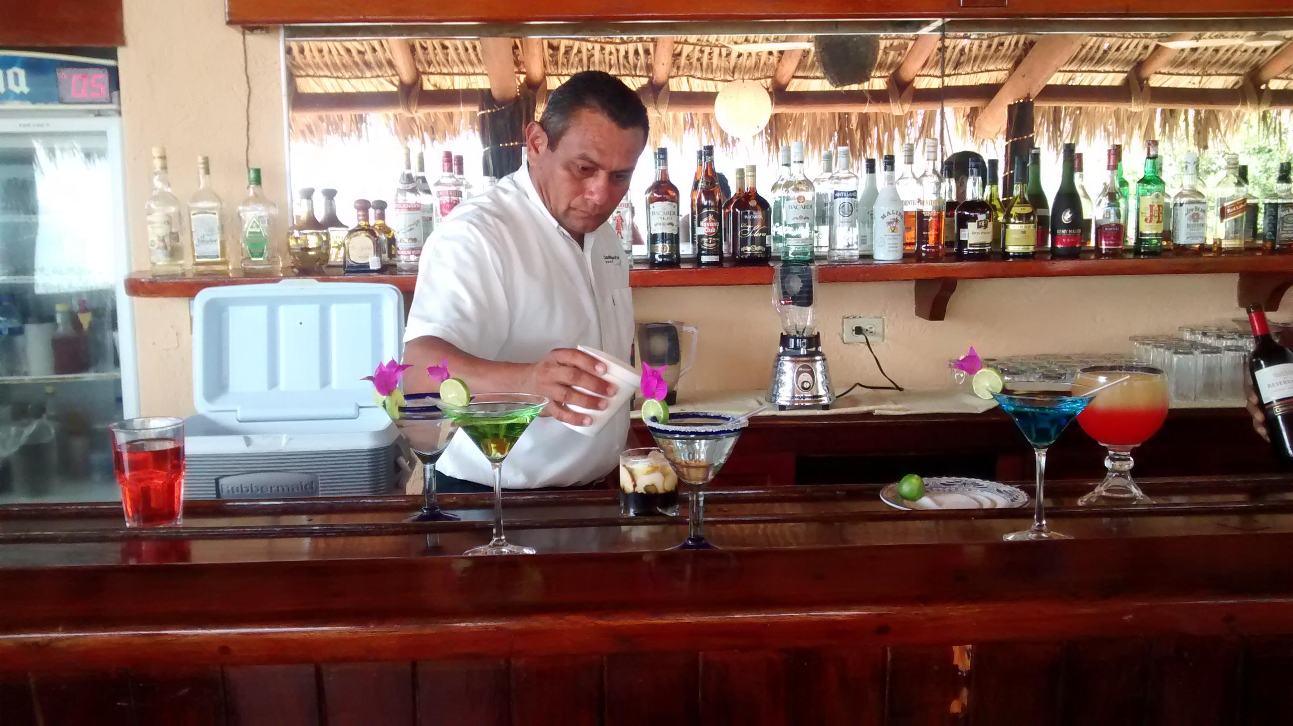 Hotel Catalina Beach Resort Zihuatanejo Eksteriør billede