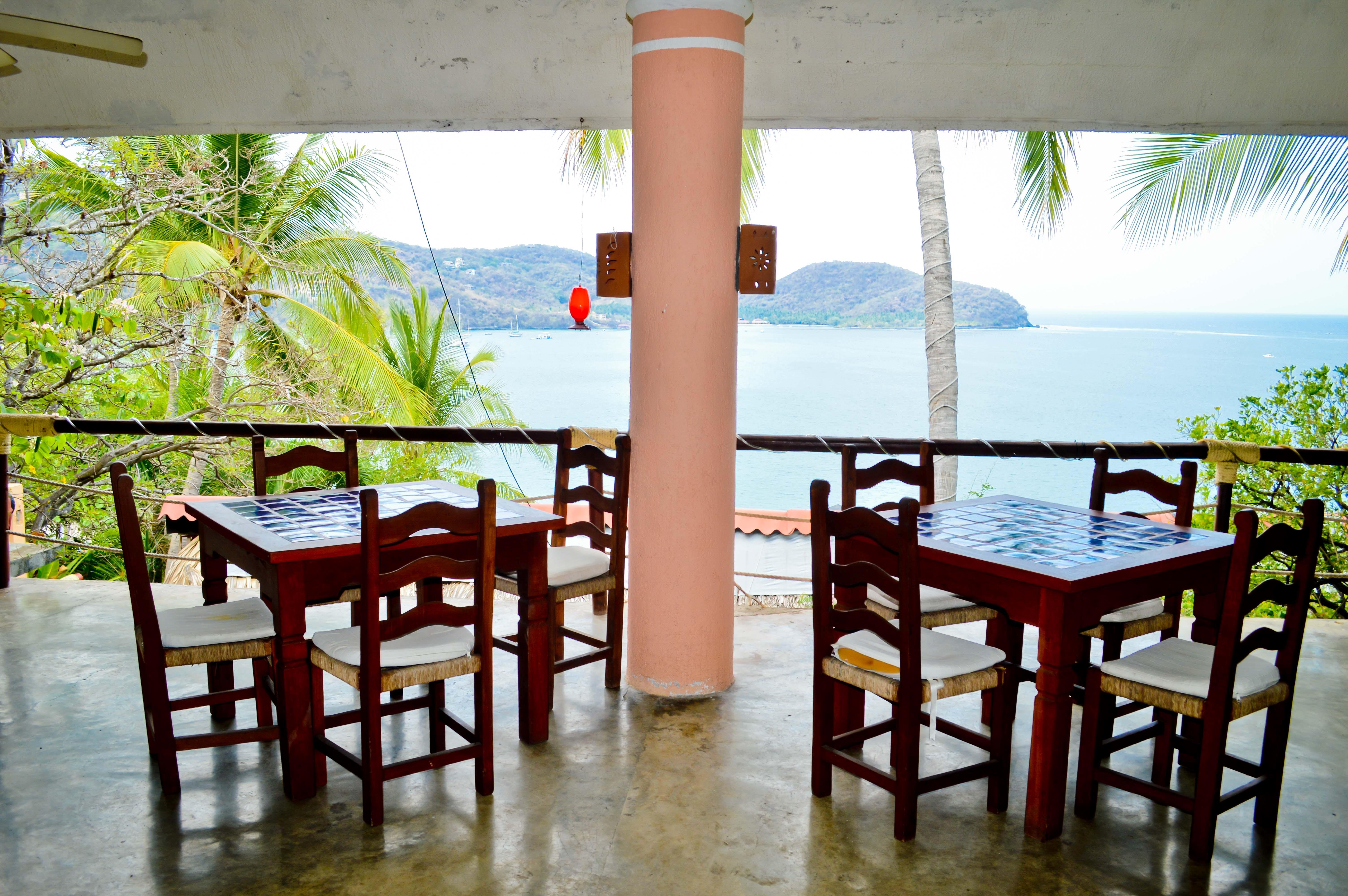 Hotel Catalina Beach Resort Zihuatanejo Eksteriør billede