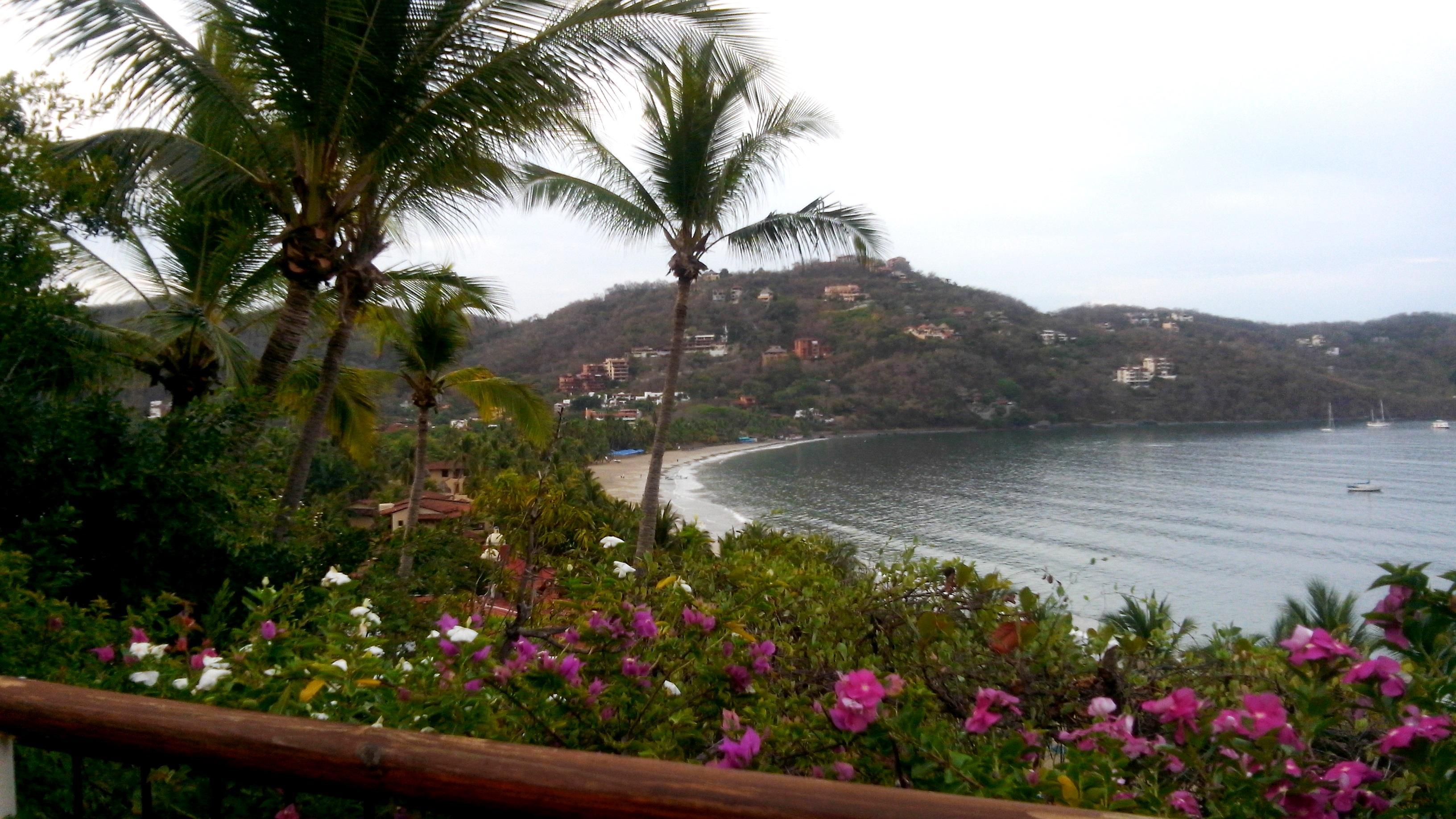 Hotel Catalina Beach Resort Zihuatanejo Eksteriør billede