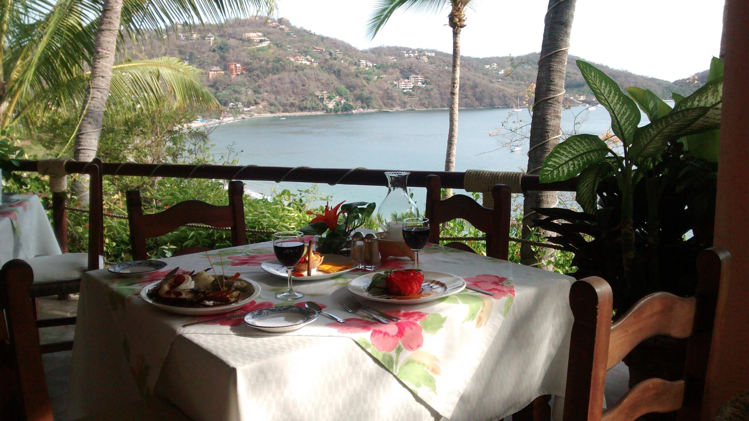 Hotel Catalina Beach Resort Zihuatanejo Eksteriør billede